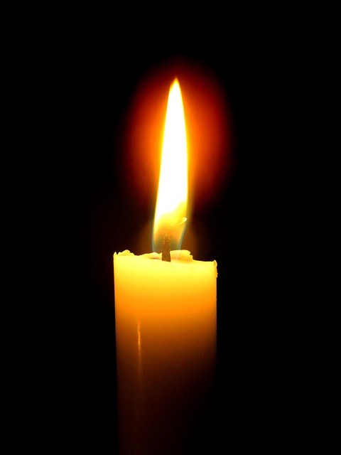 candle-1700855_640.jpg